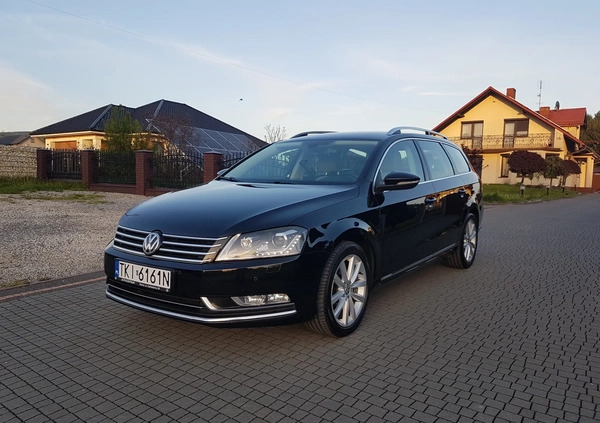 Volkswagen Passat cena 43500 przebieg: 260000, rok produkcji 2013 z Gozdnica małe 277